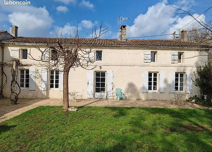 Ex Domaine Chandelier Appartement